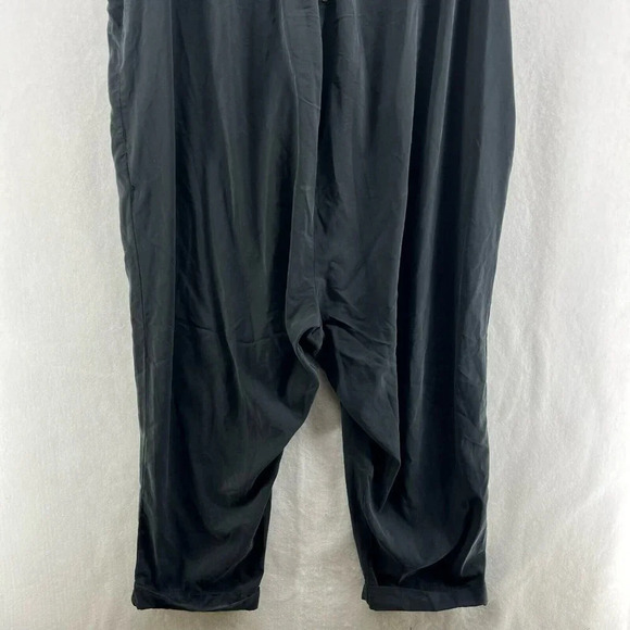 Ingrid & Isabel Maternity Jumpsuit Women's Sz M Black V-Neck Zip Front Stretch - Picture 6 of 11